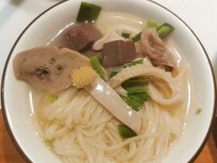 -松沪名灶·豆浆鱼头·新上海菜(飞航吾悦广场店)