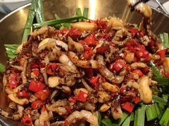 -费大厨辣椒炒肉(高铁吾悦广场店)