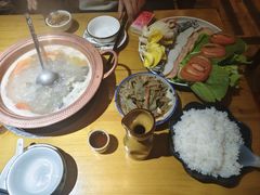 -民食香·腊排骨野生菌美食(木府店)