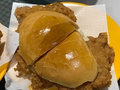 -佑汉小贩大楼熟食中心