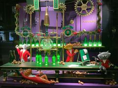 -The Diamond Jubilee Tea Salon at Fortnum & Mason