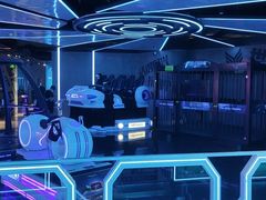 -世代星球·保龄球·镭战真人CS·团建(杨浦店)