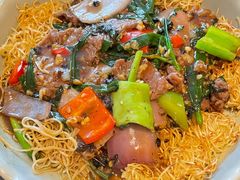 紫苏牛肉煎面-大头虾越式风味餐厅(光明广场店)