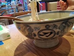 -刀小蛮半只鸡过桥米线(家乐福四元桥店)