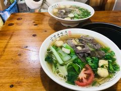-牛小隆牛肉面馆(四牌楼店)