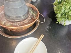 -楼外楼大刀肉传统火锅居(幸福街店)