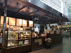-星巴克(西安机场1店T3到达店)