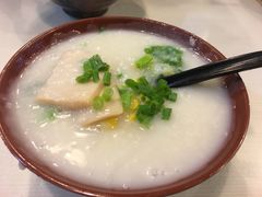 -大师傅粥品(埃华街)