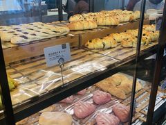 面包甜点陈列柜-奈雪的茶(印象城店)