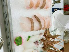 -红鼎豆捞·非遗鲍皇汤火锅(宝丰路店)