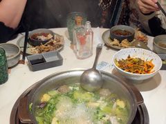 -喃喃椰·糟粕醋·椰子鸡火锅(七堡花园店)