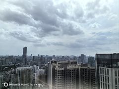 -广州中心皇冠假日酒店
