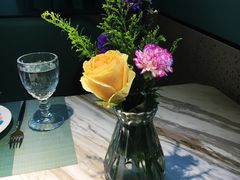 餐具摆设-蜜桃花开·中西融合菜E&W(南长街店)