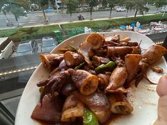 -五谷丰登农家院·地道胶东菜·海鲜烧烤(威海店)
