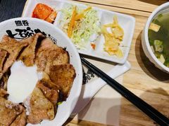 -熊吞·大碗丼烧肉饭(西市场嘉华店)