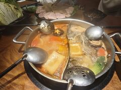 -呷哺呷哺(普陀乐购真北店)