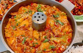 Steam Pot Toast Braised Chicken
