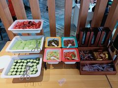 -香山湖家家宴(中山陵店)