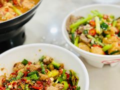 爆炒肥肠-红色湘菜馆(春风店)