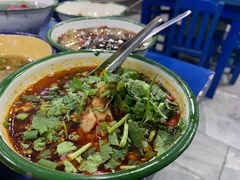 -马路边边·成都串串(翠柏路店)