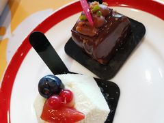 -咖啡苑自助餐厅·中国大饭店