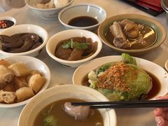 -黄亚细肉骨茶(仰光路店)