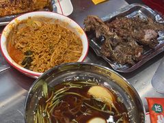 -堂堂小伙夫·辽宁小吃大排档(京西大悦城店)