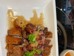 烧腊双拼-玉兰苑一等茶餐厅