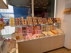 -好利来(高新枫叶广场店)