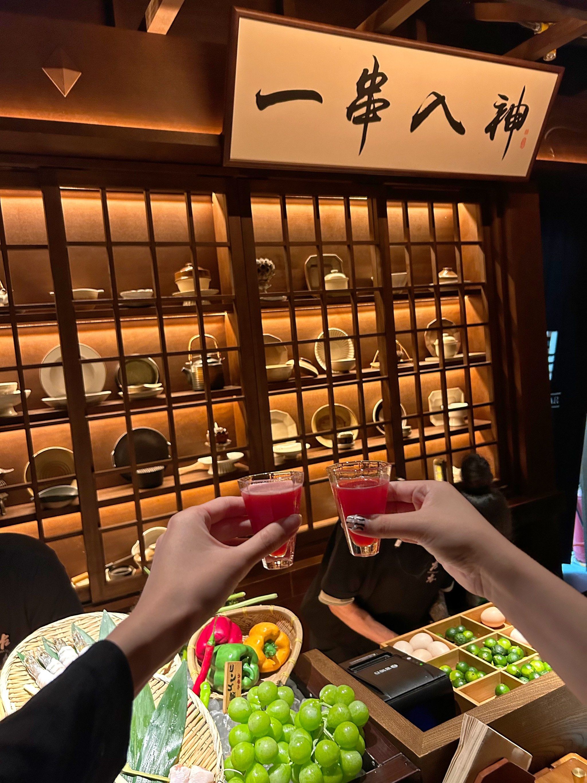 来日式鸡尾酒吧吃烧鸟,氛围绝了
