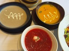 -马克西姆俄罗斯餐厅(通亚街店)