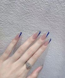 -悦指间美甲美睫