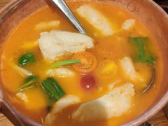 版纳野果酸汤鱼-云海肴·汽锅鸡·云南菜(美罗城店)