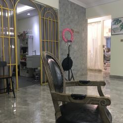 -BM SALON