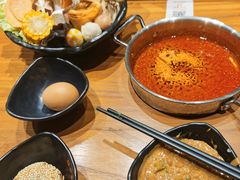 -呷哺呷哺(万达新世界店)