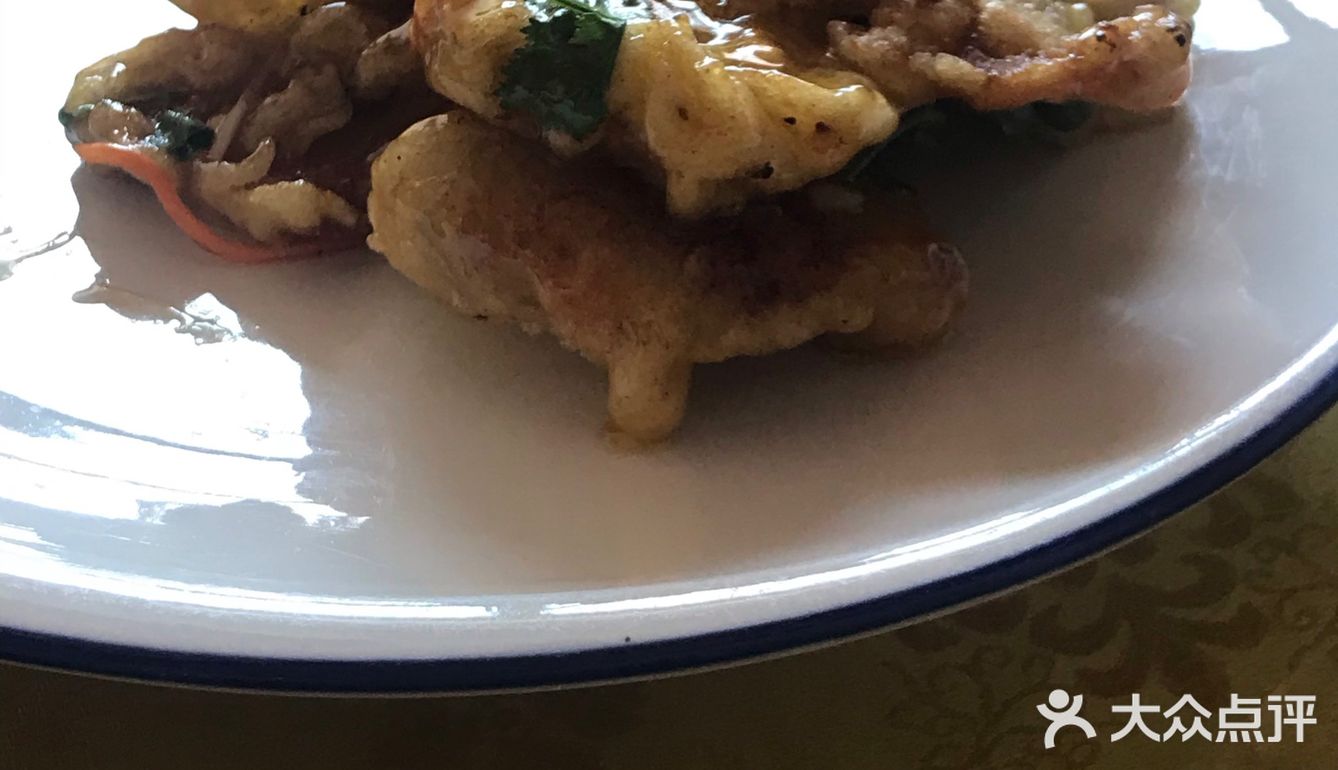 有日子没吃东北菜了，和几个朋友来这里热闹热闹