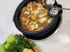 -菌之家·专业纯野生菌火锅·特色炒菌