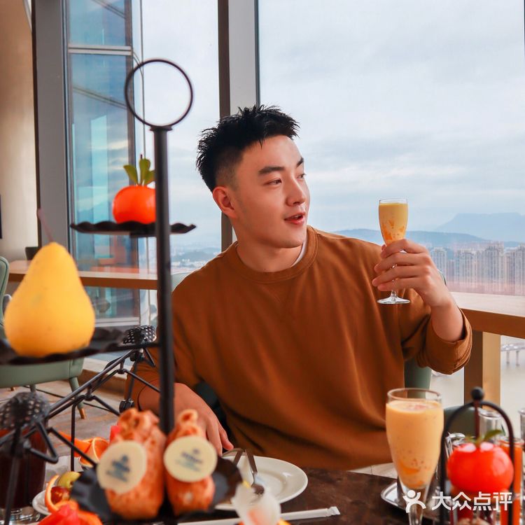 福州40层高空下午茶，360度俯瞰榕城闽江景，简直了！😮