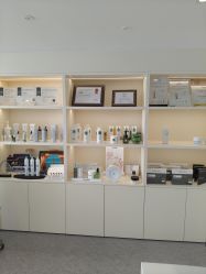 -JNK皮肤管理中心