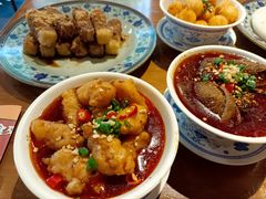 -炉小二铜锅牛蛙•川湘菜(三里屯店)