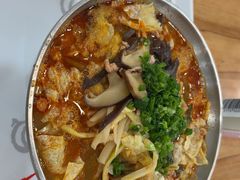 -爱民螺蛳粉(梧州国泰广场店)