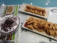 -张氏宽窄巷成都名小吃(茂业百货华强北店)