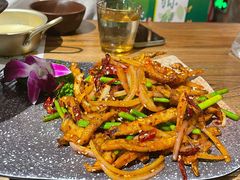 麻辣鱿鱼-冰川冷面·延边菜·炭烤串(观前店)