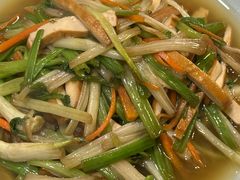 水芹炒豆干-双塔老饭店