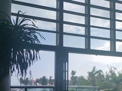 -亚龙湾喜来登·美景台大堂吧