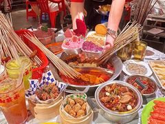 -大芊金重庆串串火锅(南京路店)