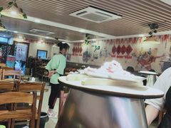 大堂-地锅公社·现炒地锅鸡·地锅鱼·夜宵(罗锦路店)