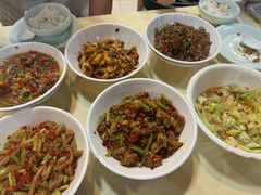 -笨罗卜浏阳菜馆(龙华鹏润达店)