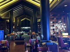 -时光吧·大堂吧·丽江和府洲际度假酒店