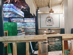 -南海底小海鲜·湘菜(鲁巷吴家湾店)